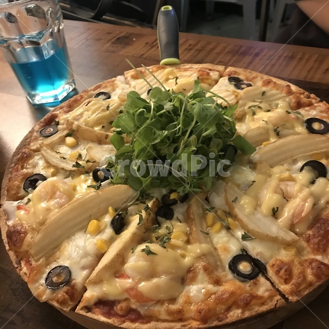 pizza,피자,dish,요리,food,음식,meal,식사,음식,식재료,요리,food,cook,meal,dishes,food reserves