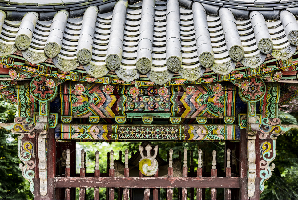 봉원사,종각,범종,영산재,단청,문화유산,기와,지붕,전통건축,고건축,불교,절,세계문화유산,한국전통,한국문화,korean traditional,korean culture,건축물,건물외관,exterior,building,structure,architecture,construction