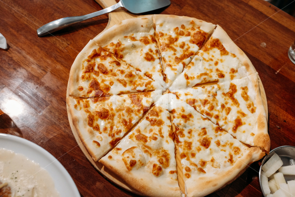 양식,고르곤졸라,피자,고르곤졸라피자,pizza,gorgonzola,음식,식재료,요리,food,cook,meal,dishes,food reserves,양식,서양음식,서양요리,western food,western dishes,western meal,western cook