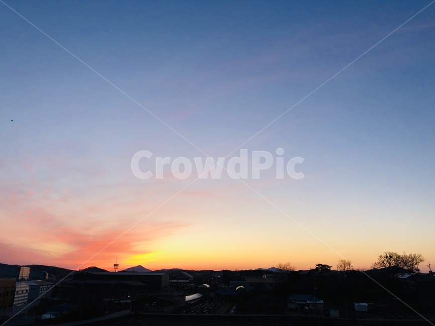노을,석양,붉은노을,sunset,해질녘,자연,풍경,nature,landscape,outdoors,옥외,sky,하늘,일몰,dusk,황혼,dawn,새벽,red sky,붉은 하늘