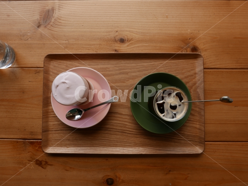 카페,여름,크림,음료,후식,커피,휴식,여유,주말,대화,휴가,데이트,시원함,아메리카노,기호식품,커피,카페,coffee,cafe