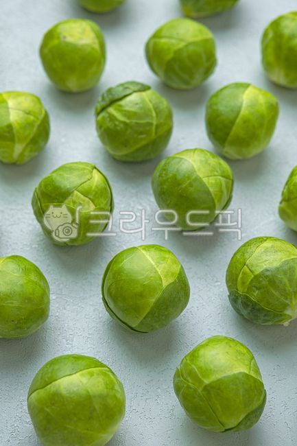 mini cabbage,cabbage,vegetable,Brussels Sprouts,food,Food Ingredients,ingredients,fresh food,fresh,organic