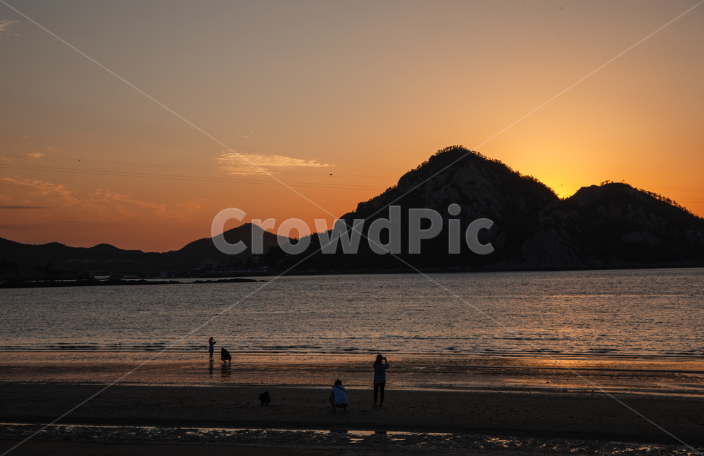 sunset,석양,풍경,바다,하늘,일몰,자연,풍경,nature,landscape,실루엣,그림자,silhouette,shadow,land,땅,outdoors,옥외,ocean,대양,sea,water,물