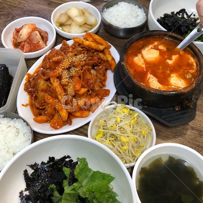 제육볶음,순두부찌개,집밥,한식,한상차림,한국음식,음식,요리,food