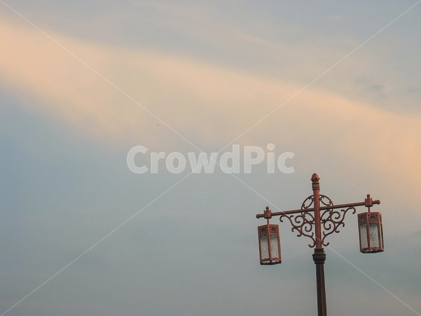 저녁하늘,노을,가로등,streetlamp,orangelight,오렌지빛,자연,풍경,nature,landscape,symbol,상징,cross,가로 질러 가다
