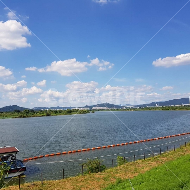 이미지사진,어행,힐링,풍경,가을,저수지,하늘,구름,image,travel,trip,landscape,autamn,fall,reservoir,sku,cloud,자연,풍경,nature,landscape,water,물,outdoors,옥외