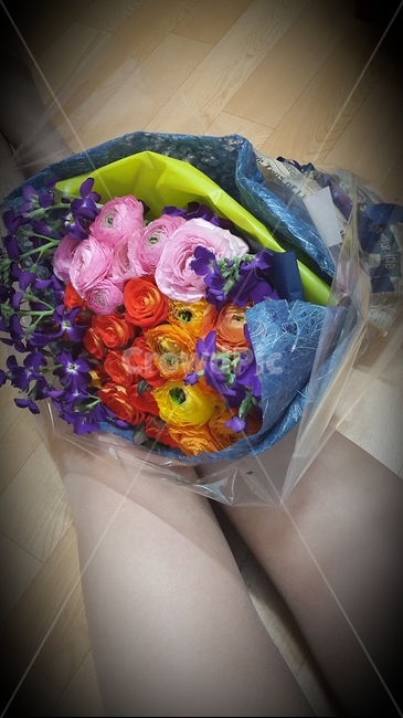 꽃,플라워,꽃다발,부케,장미,flower,bouquet,rose,이벤트,event,서프라이즈,surprise,컬러풀,colorful,생일,birthday,축하,파티,party,선물,present,따뜻한,부드러운,감성적인