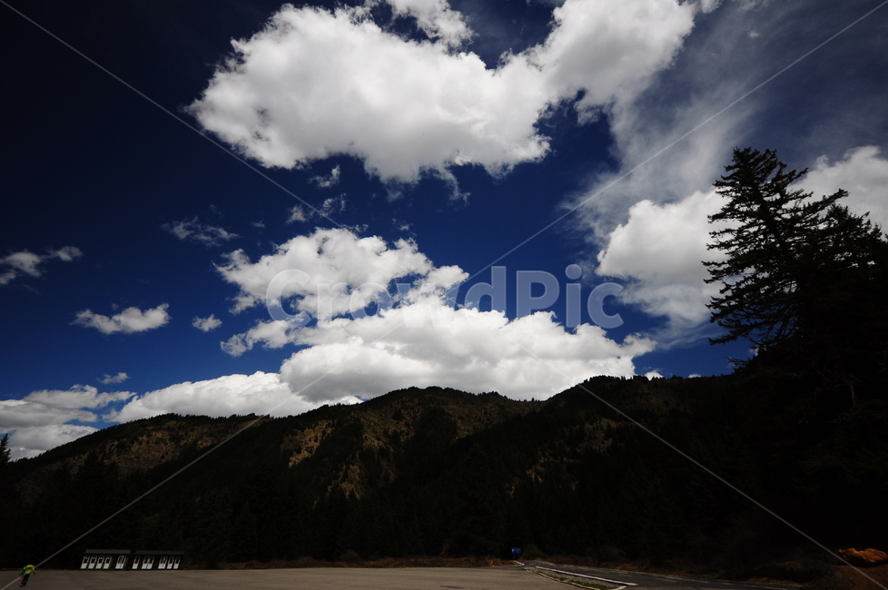 하늘,구름,햇빛,햇살,나무,산,자연,풍경,nature,landscape,weather,날씨,outdoors,옥외,cloud,cumulus,적운,sky