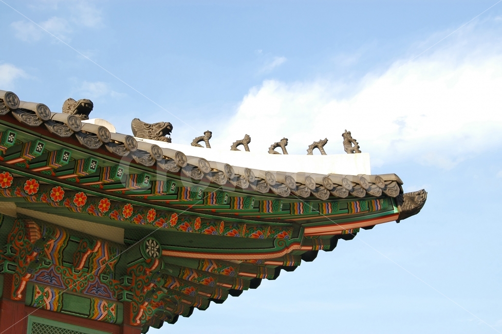 단청,처마,경복궁,문늬,문양,전통,한국,한국전통,전통무늬,전통문양,기와,기와집,건축,전통건축,건축물,전통건축물,전통색,칼라,컬러,컬러풀,지붕,풍경,건물,한국전통,한국문화,korean traditional,korean culture,건축물,건물외관,exterior,building,structure,architecture,construction