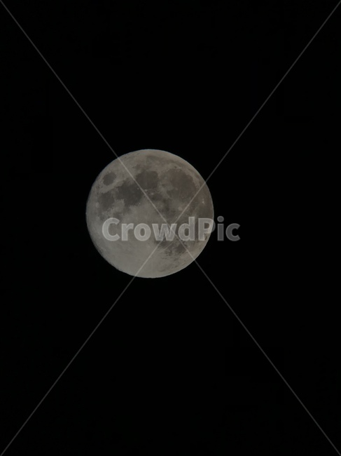 만달,보름달,보름,달,슈퍼문,야경,밤,풍경,nightscape,night,landscape,outer space,대기권 밖,astronomy,천문학,moon,outdoors,옥외,nature,자연,universe,우주