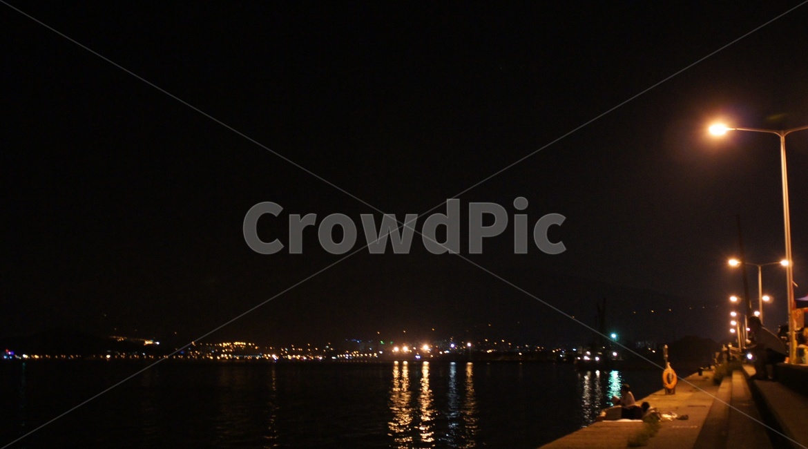 옥외,항구,낚시,밤,조명,바닷가,야경,밤,풍경,nightscape,night,landscape,water,물,outdoors,waterfront,워터 프론트