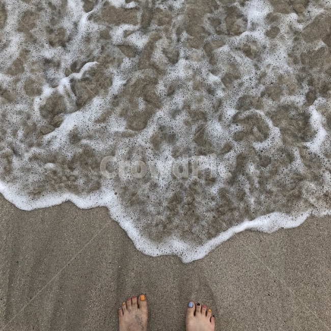 바다,모래사장,발,파도,여름,잔잔한파도,휴가,여름휴가,시원함,해변,바다,beach,sea