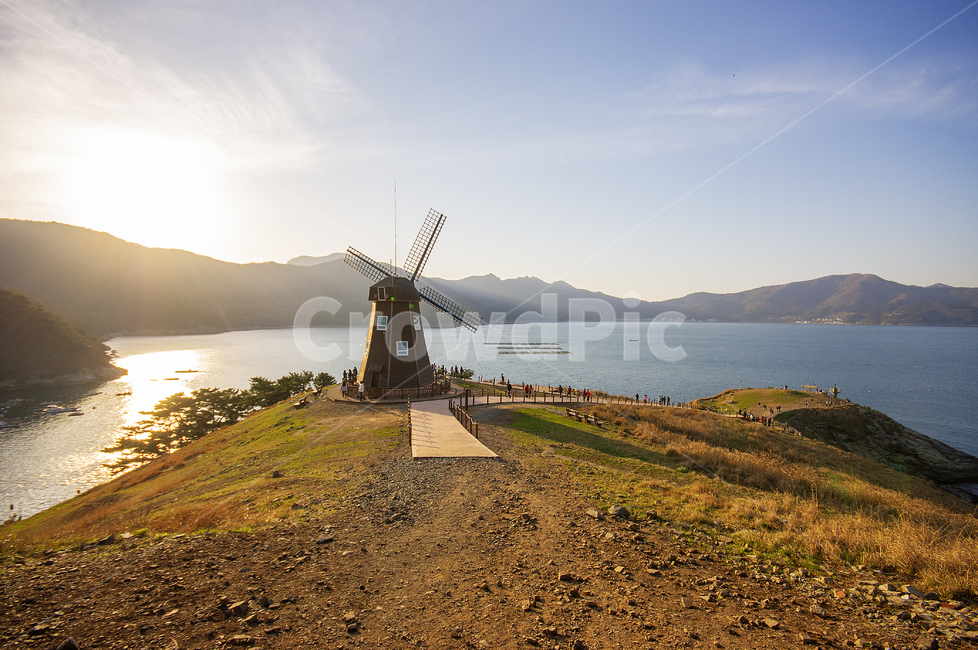 거제,거제시,바람,바람의언덕,언덕,풍차,저녁,바다,바닷가,geoje,sea,hill,windhill,windmill,wind