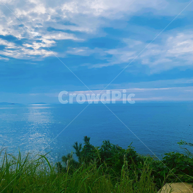 nature,자연,land,땅,outdoors,옥외,water,물,sea,바다,ocean,대양,shoreline,해안선,promontory,곶,풍경,감성