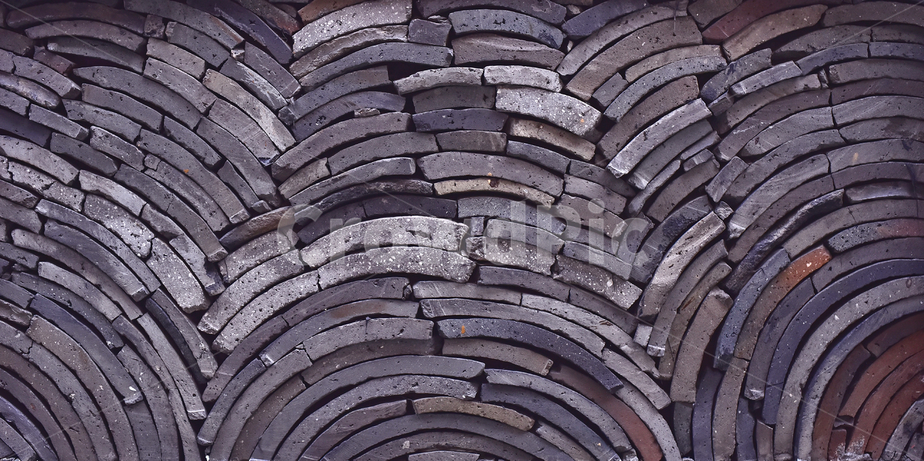 stack,exterior,pattern,decorations,roof tile,wave,interior,load,tile,connection,decoration,building materials,traditionalpattern,old,texture,retro,Korean,traditional pattern,korean,rhythm,newtro,overlap,vintage,background,time,Korean tradition