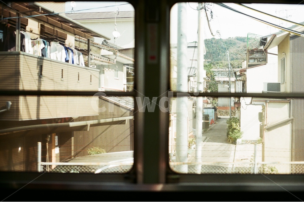 지하철,일본,여행,나른한오후,햇살,필름카메라,카메라,겨울,도시,풍경,city,landscape,골목길,alley,해외,외국,세계,foreign,oversea,world,세계도시풍경,해외도시풍경,외국도시풍경,world cityscape,handrail,난간,banister
