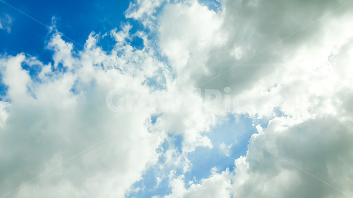 nature,outdoors,옥외,azuresky,푸른하늘,sky,하늘,blue,cloud,구름,맑은하늘,white,흰색,태양,밝음,맑음,자연,풍경,자연,풍경,nature,landscape