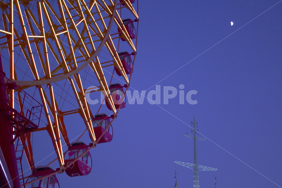 porttower,japan,oversea,world,관람차,놀이기구,대관람차,고베,포트타워,kobe,하늘,저녁,밤
