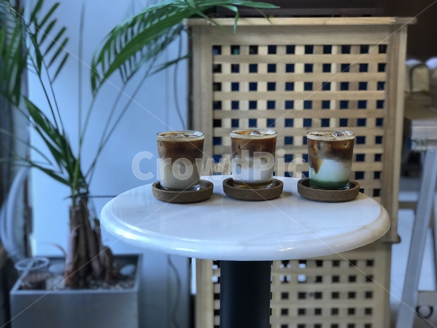 아이스커피,커피,플랫화이트,icecoffee,coffee,flatwhite,음료수,drink,beverage,커피,카페,coffee,cafe