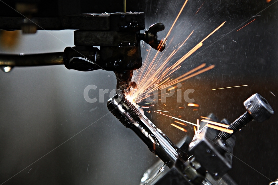 방전,불꽃,절단,산업,기계,물분사,전기,산업,industry,industrial,제조업,manufacturing business,manufacturing industry