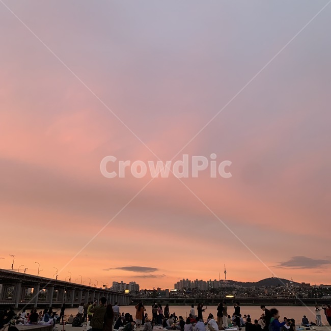 town,도시,urban,어반,building,건물,city,시티,downtown,도심,person,사람,human,인간,노을,magichour,sunset,한강