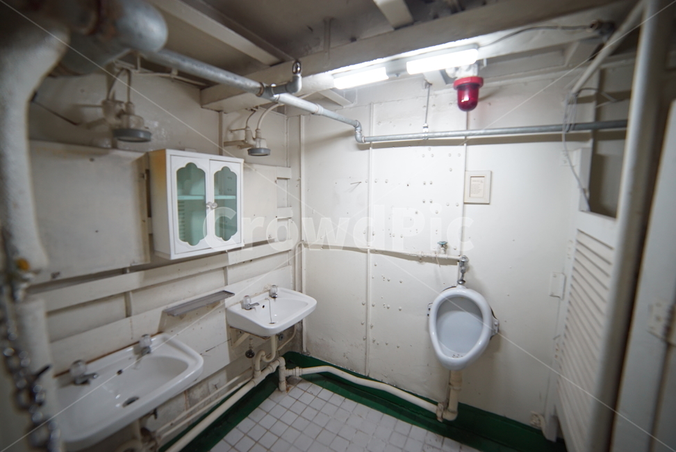 화장실,방,bathroom,옥내,함정,실내