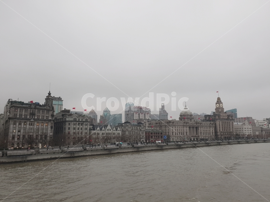 cloudy,wound,china,ocean,Shanghai,blur,building,european style