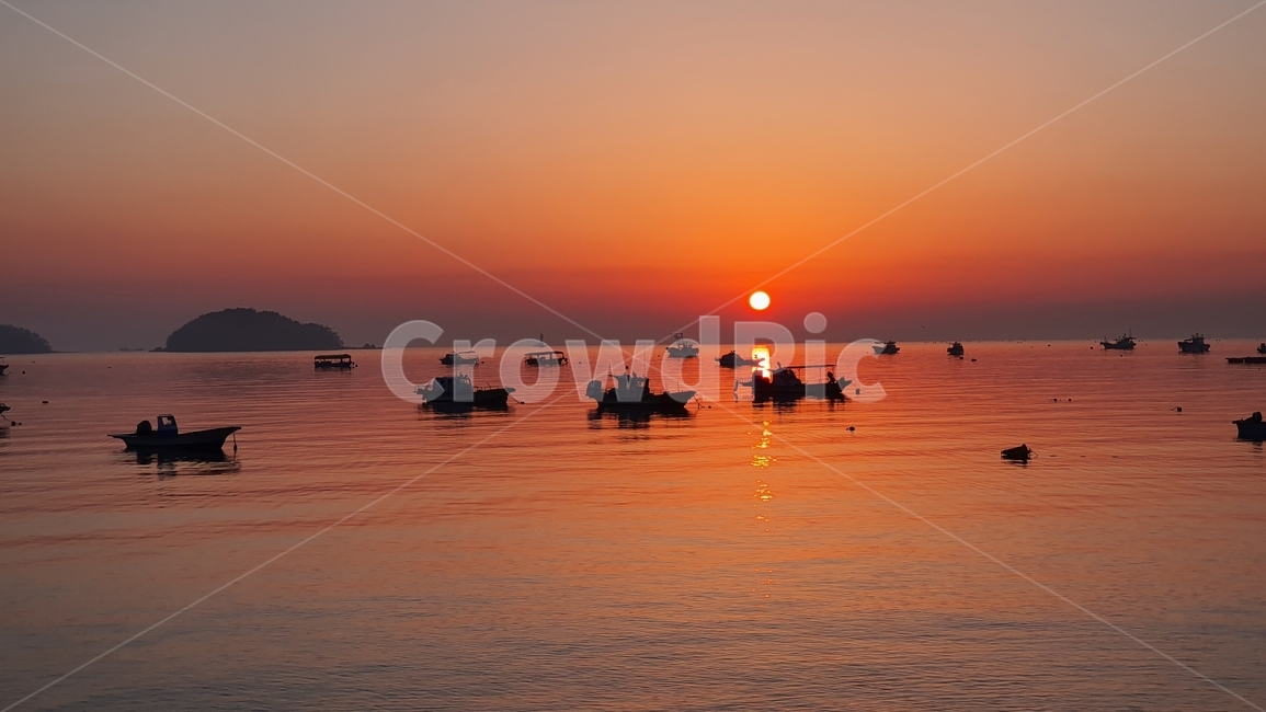 당진,왜목마을,일출,아침일출,해돋이,봄바다,왜목마을차박,자연,태양,하늘,nature,붉은하늘,sky,dusk,햇빛,sunlight,dawn