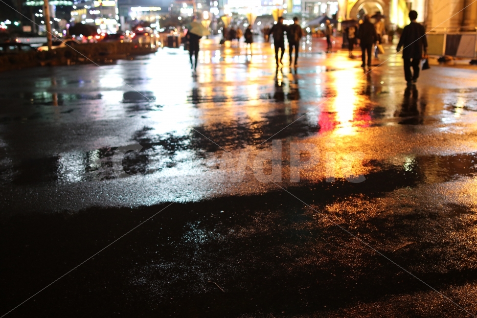 감성,감성사진,비,야경,서울역,비온날,비,비오는날,rain,rainy,도시,풍경,city,landscape,야경,밤,nightscape,night,사람,인물,인간,human,person,pedestrian,보행자