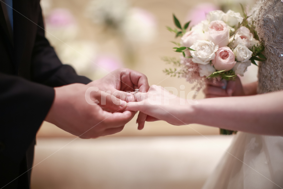 결혼식,신랑,신부,신랑신부,반지,결혼반지,신랑신부손,결혼,혼례,웨딩,wedding,marriage,marry