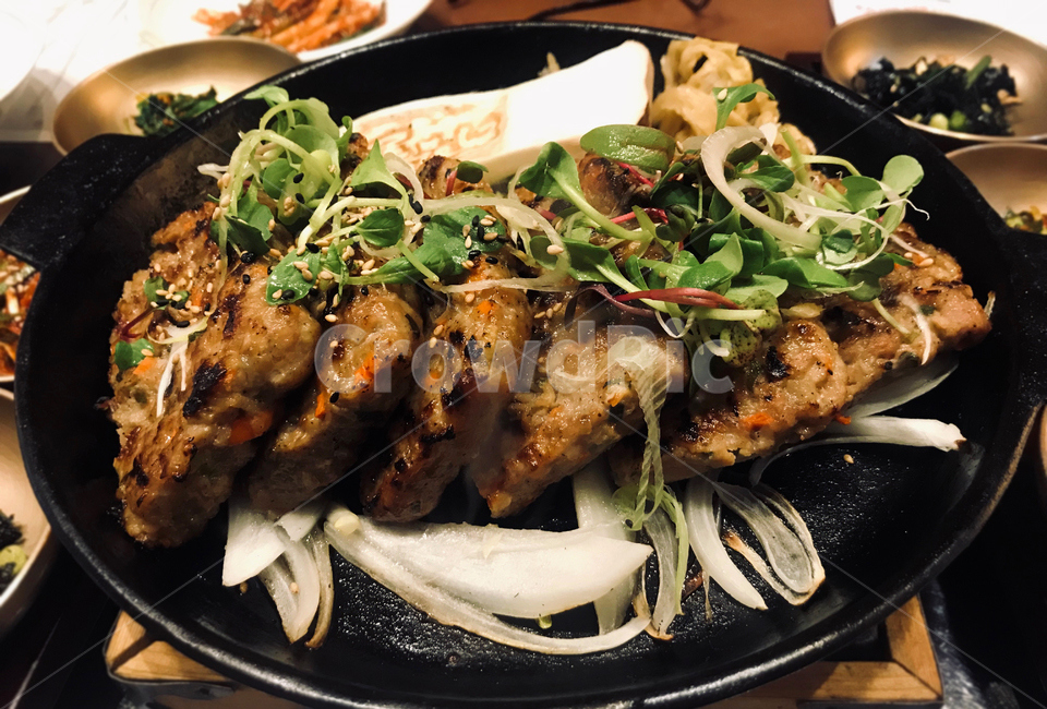 한정식,한식,점심특선,떡갈비,요리,음식,식사,정갈,깔끔,맛집,음식,식재료,요리,food,cook,meal,dishes,food reserves,한식,한국음식,한국요리,korean food,korean dishes,korean meal,korean cook