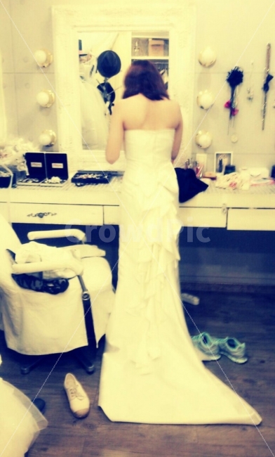 웨딩,사진,촬영,준비,일상,자연스러움,드레스,사람,기념일,축하,anniversary,congratulation,celebrate,celebration,사람,인물,인간,human,person,여성,여자,woman,female,lady,결혼,혼례,웨딩,wedding,marriage,marry