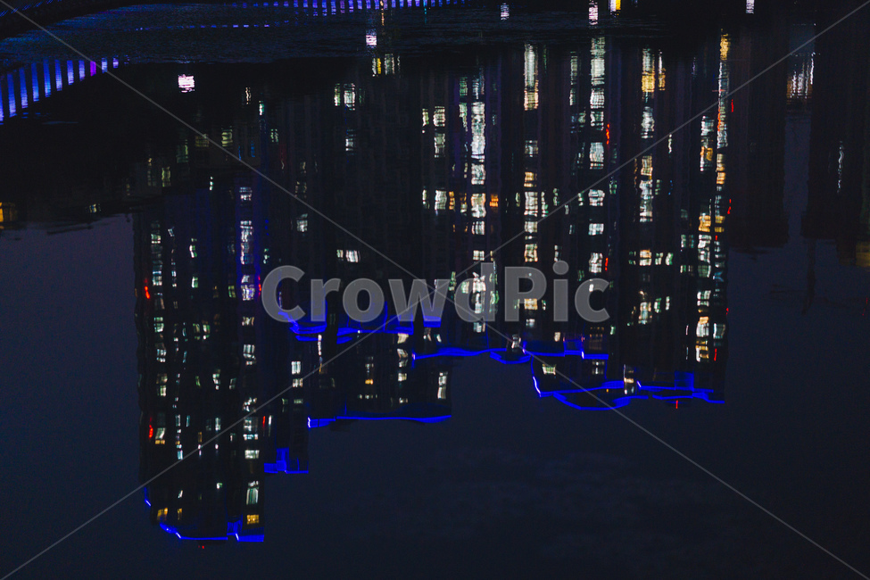 물,반사,야경,밤,water,reflect,nightview,night,light,town,도시,city,시티,urban,어반,building,건물,사무실건물,고층건물,highrise,officebuilding