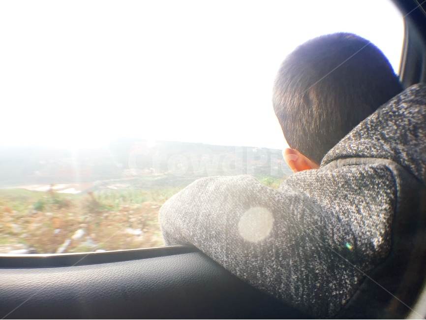 빛,창밖,그리움,햇살,눈부심,사람,인물,인간,human,person,여행,휴가,traveling,vacation,trip