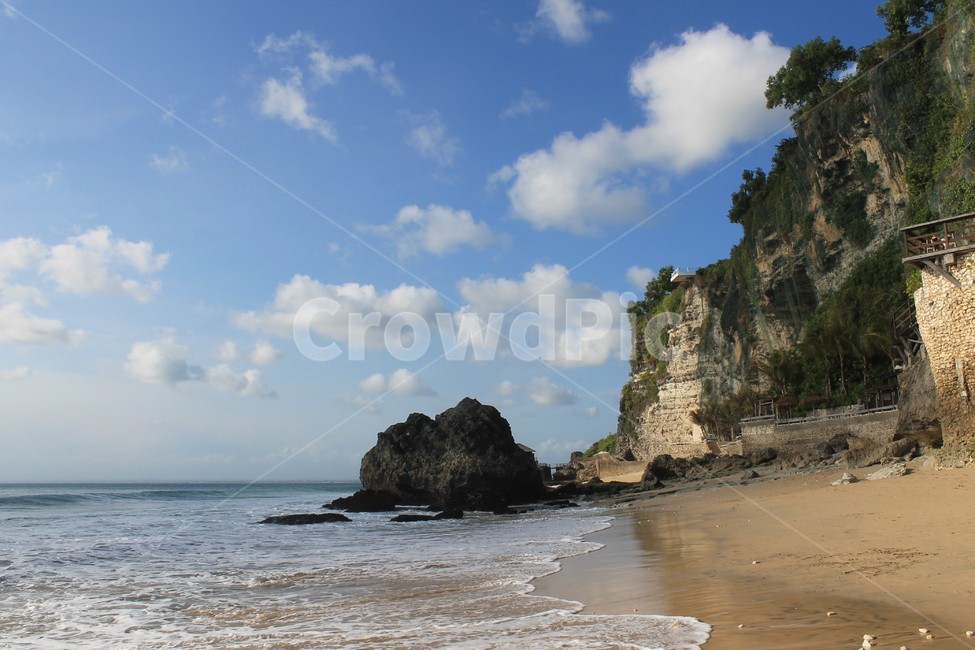 인도네시아,발리,쿠부,쿠부해변,쿠부비치,해변,비치,indonesia,bali,하늘,푸른하늘,파란하늘,바다,푸른바다,자연,대양,sky,bluesky,sea,ocean,beach,shoreline,해안선,water,물,promontory,곶,해변,바다,beach,sea,세계자연풍경,해외자연풍경,외국자연풍경,world nature landscape