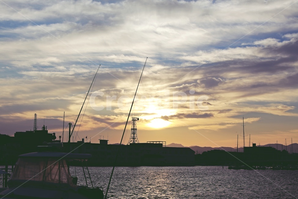 노을,석양,항구,실루엣,하늘,sunset,port,silhouette,sky,boat,bluesky,산업,industry,industrial,어업,fishery,fishing industry