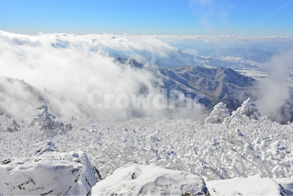 전북,무주,설천면,향적봉,겨울,설경,상고대,운해,outdoors,옥외,nature,자연,mountain,산,ice,빙,snow,눈,glacier,빙하,겨울,계절,winter,season,자연,풍경,nature,landscape,한국자연풍경,한국자연경관,korea nature landscape