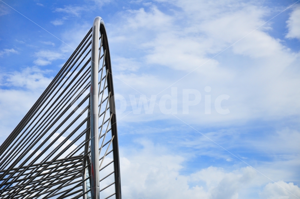강변역,테크노마트,구조물,프레임,하늘,은색,철,메탈,뼈대,technomart,structure,frame,sky,clouds,silver,metal,건축물,건물외관,exterior,building,structure,architecture,construction