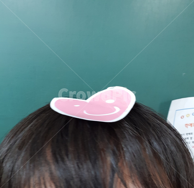 머리,하트머리,머리위하트,칠판,사람머리