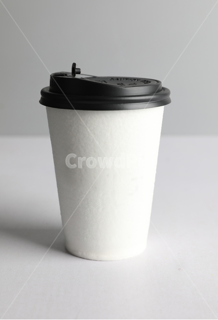 테이크아웃,아메리카노,일회용컵,커피,커피잔,일회용,커피,카페,coffee,cafe,사물,물건,오브젝트,thing,object,matter