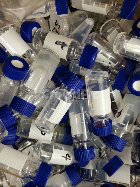 샘플용기,HPLC,일회용,실험,분석,유리병,생물,실험실,폐기물,의료,의학,병원,medical,hospital,clinic,사물,물건,오브젝트,thing,object,matter
