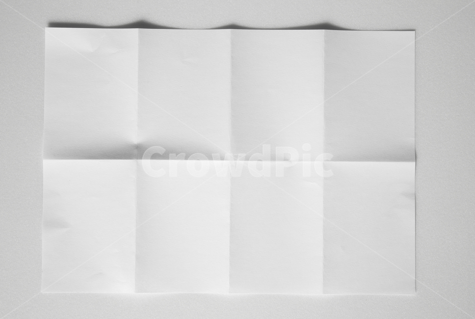 종이,페이퍼,접기,자국,탑,탑뷰,탑앵글,흰색,화이트,하얀색,그레이,흰종이,주름,접은,접어놓은,접힌자국,접은자국,흰배경,사물