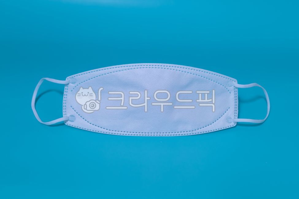 infection,kf94,corona19,kf95,cold,Cold prevention,mask image,virus,prevent,mask green background,disposable mask,hygiene,safety,quarantine mask,hospital,corona,prevention,mask,Epidemic,infected,disease,green,Medical treatment,dental mask,coronavirus,white