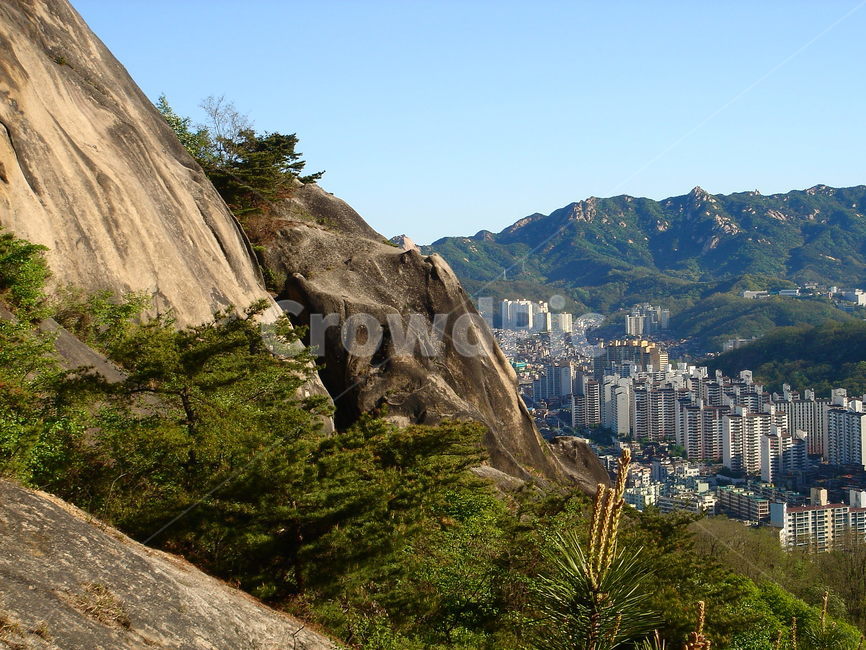 하늘,등산,산,암벽,바위,아파트,공존