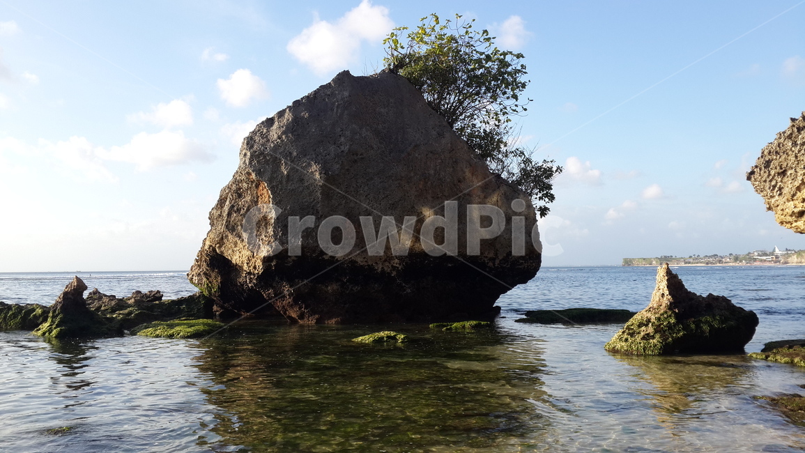 인도네시아,발리,하늘,바다,해변,indonesia,bali,sky,sea,ocean,대양,자연,nature,beach,rocks,바위,promontory,rock,록,자연,풍경,nature,landscape,outdoors,옥외,land,땅,water,물,shoreline,해안선,곶,coast,연안