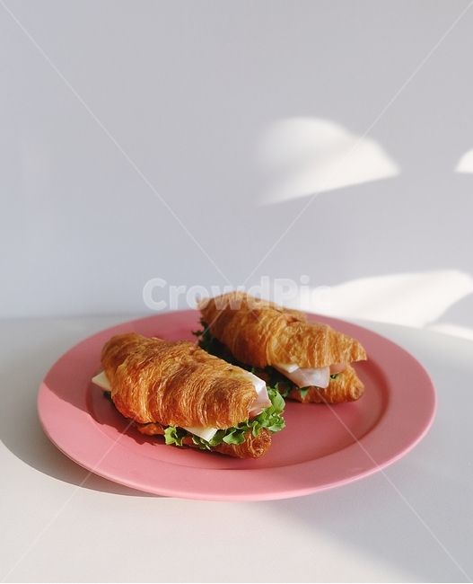 크로아상,샌드위치,크로아상샌드위치,sandwich,음식,food,음식,식재료,요리,food,cook,meal,dishes,food reserves