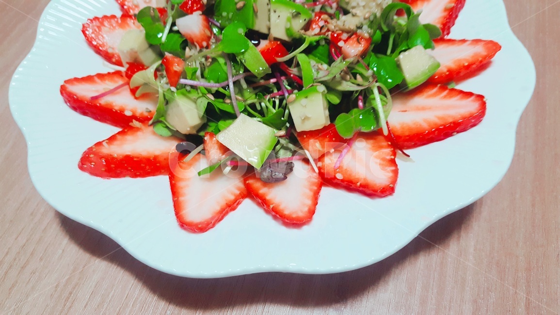 딸기,샐러드,딸기샐러드,아보카도,strawberry,salad,avocado