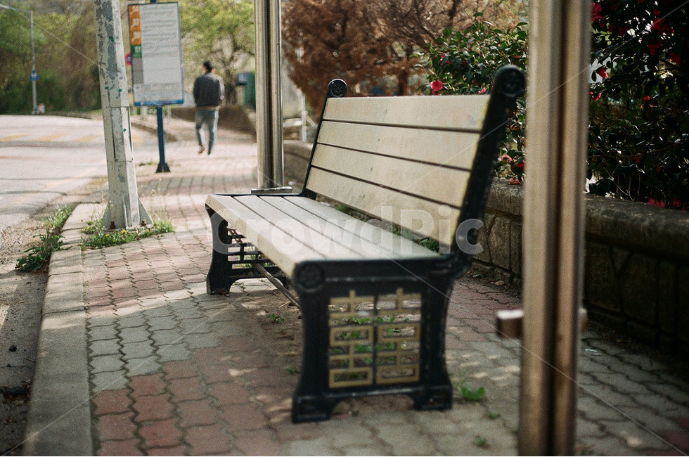 벤치,정류장,기다림,쓸쓸함,외로움,감성,sensible,feeling,고독함,외로움,쓸쓸함,우울함,슬픔,lonely,solitary