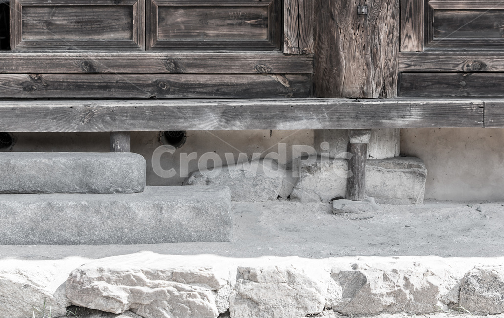 기둥,주춧돌,고택,한옥마을,문양,무늬,전통가옥,한국전통,한국문화,korean traditional,korean culture,건축물,건물외관,exterior,building,structure,architecture,construction