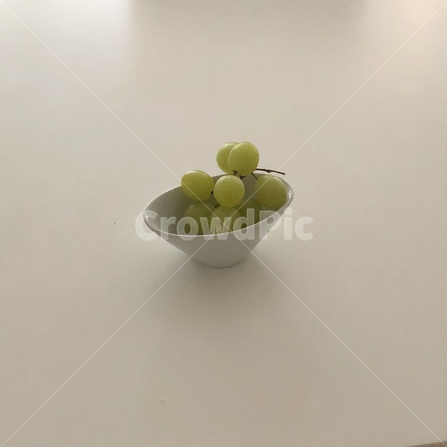 청포도,과일,하얀배경,감성,포도,과일그릇,도자기,grape,간식,후식